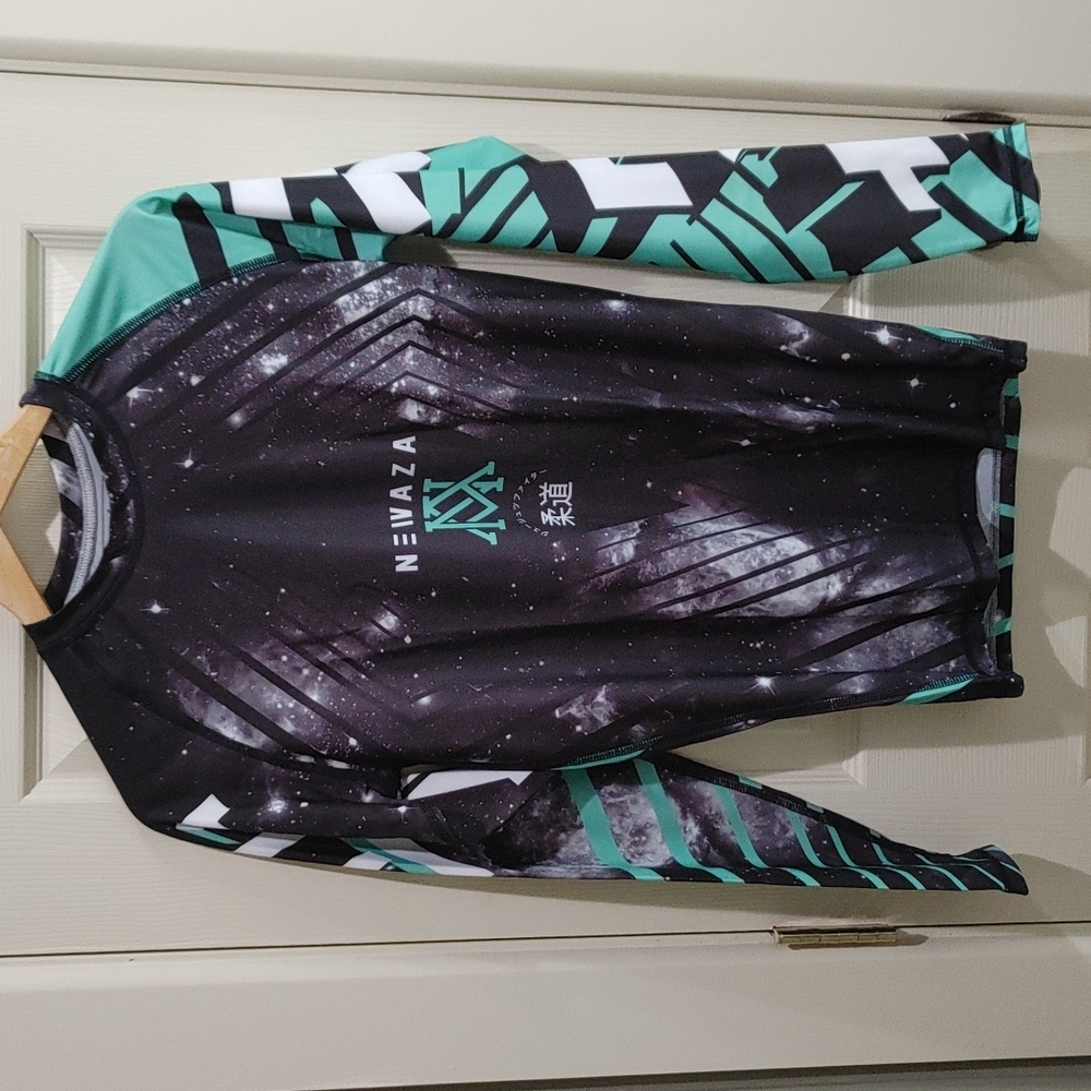 Newaza Rash Guard - Picture 2 of 5